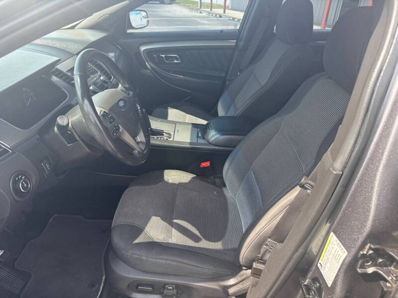 2013 Ford Taurus SEL