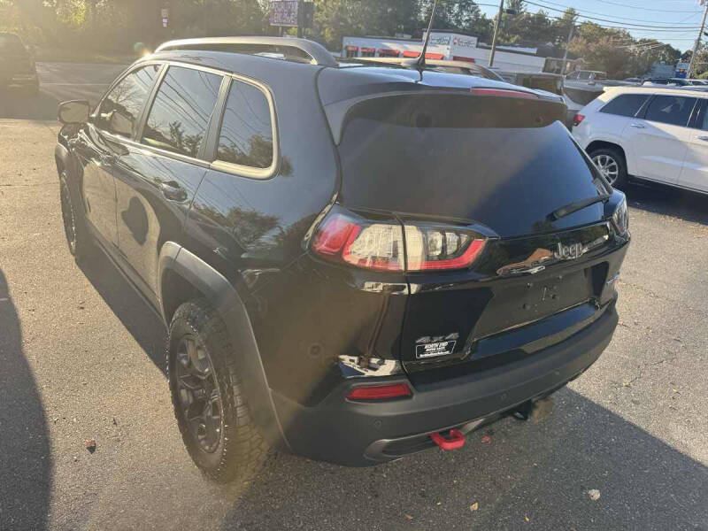 2020 Jeep Cherokee Trailhawk