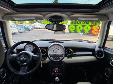 2012 MINI Cooper Hardtop