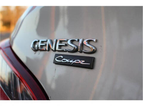 2013 Hyundai Genesis Coupe 2.0T Premium
