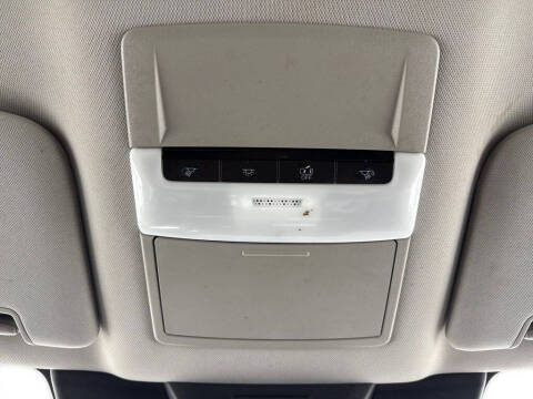 2022 Nissan Pathfinder S