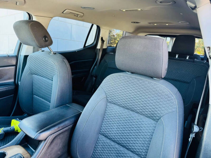 2018 GMC Acadia SLE-2