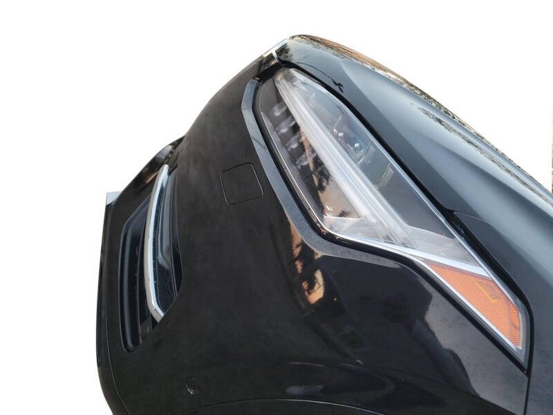 2016 Volvo XC90 T6 Momentum