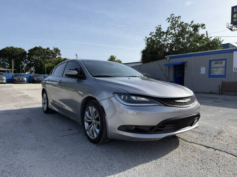 2015 Chrysler 200 S