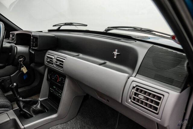 1993 Ford Mustang SVT Cobra
