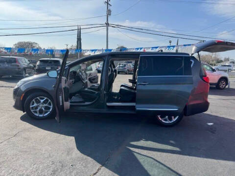 2020 Chrysler Pacifica Limited