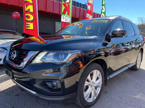 2019 Nissan Pathfinder for sale at Duke City Auto LLC in Gallup NM