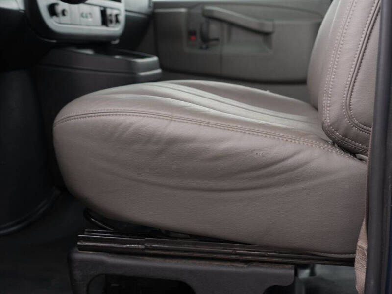 2019 Chevrolet Express 2500