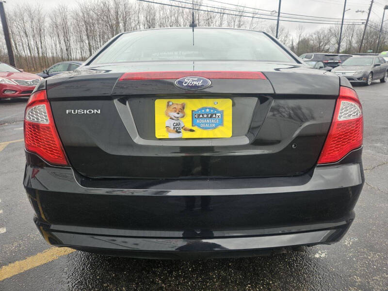 2012 Ford Fusion S