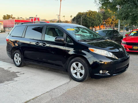 2017 Toyota Sienna