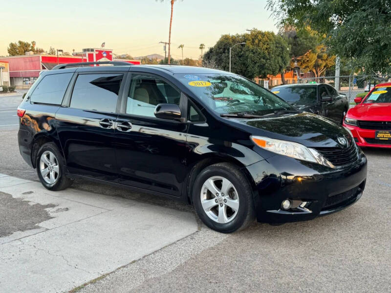 2017 Toyota Sienna