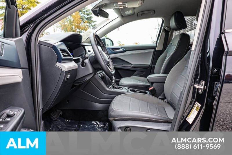 2024 Volkswagen Taos SE