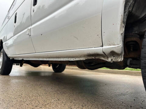 2001 Ford E-Series E-350 SD XLT