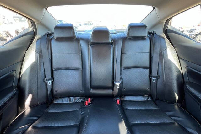 2023 Nissan Altima 2.5 SL