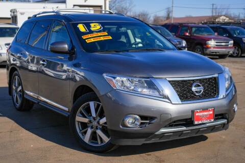 2015 Nissan Pathfinder for sale at Nissi Auto Sales in Waukegan IL
