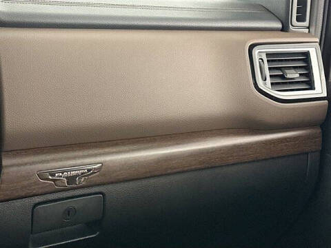 2023 Nissan Titan Platinum Reserve