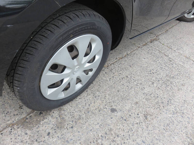 2014 Toyota Prius c One