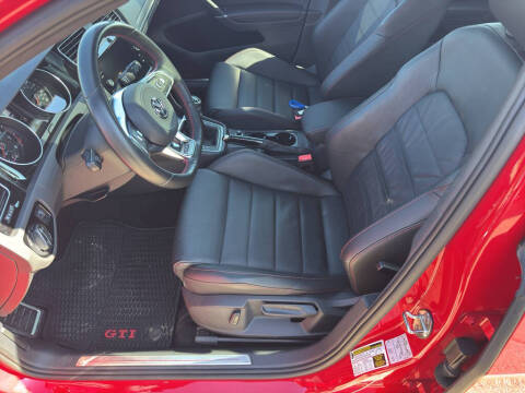 2019 Volkswagen Golf GTI