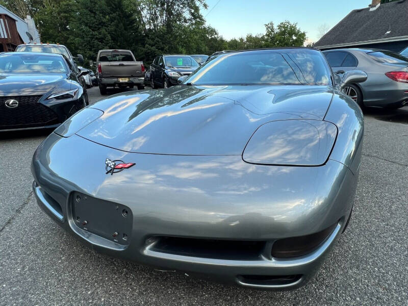 2004 Chevrolet Corvette
