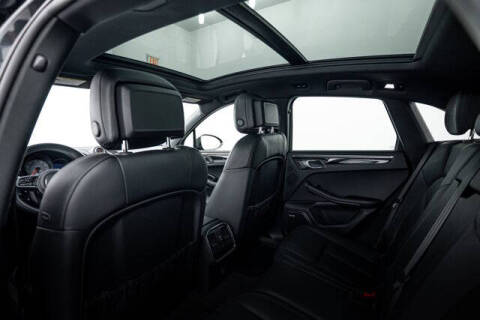 2021 Porsche Macan S