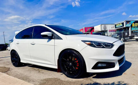2018 Ford Focus ST