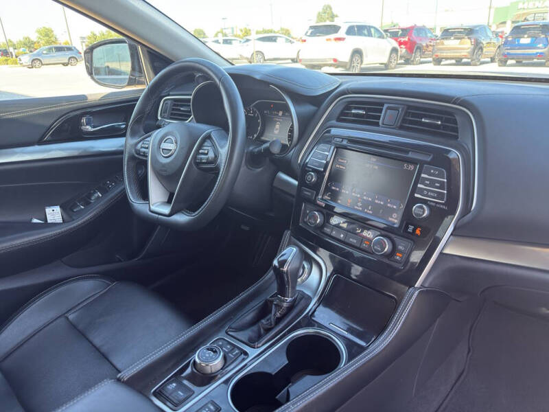 2023 Nissan Maxima 3.5 SV