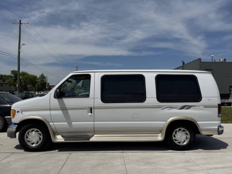 2002 Ford E-Series E-150