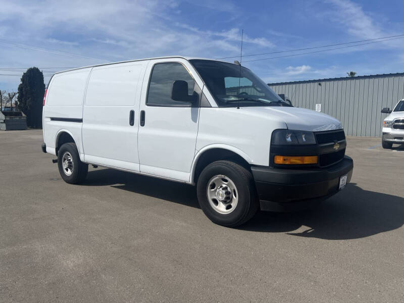 2022 Chevrolet Express 3500