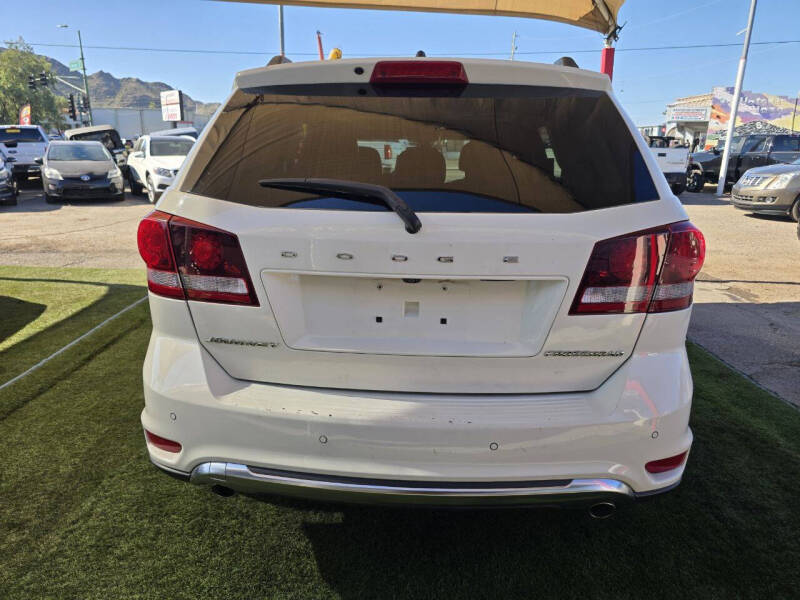 2019 Dodge Journey Crossroad
