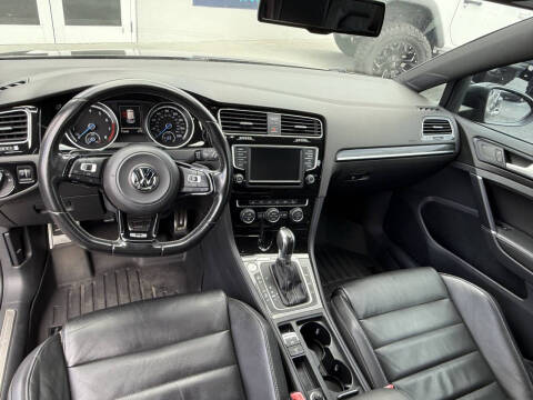 2016 Volkswagen Golf R 4Motion