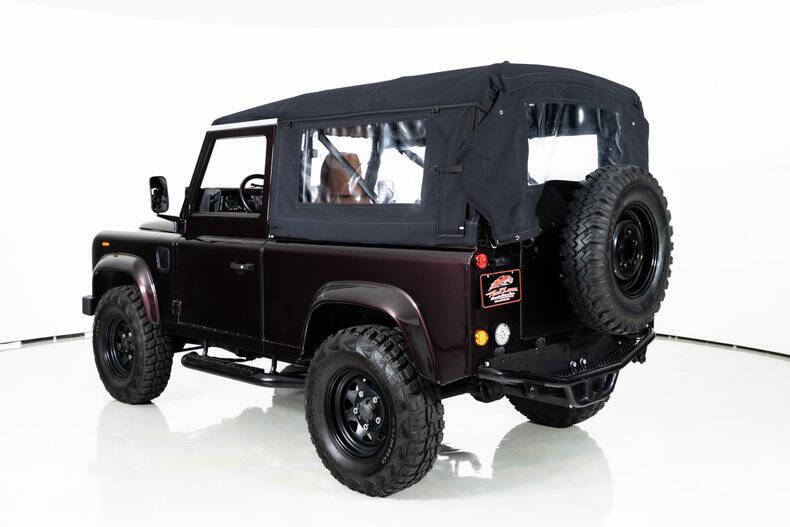 1985 Land Rover Defender