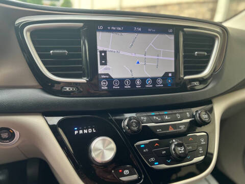 2018 Chrysler Pacifica Touring L