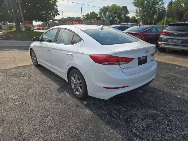 2018 Hyundai Elantra