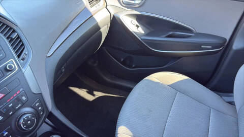 2017 Hyundai Santa Fe Sport 2.4L