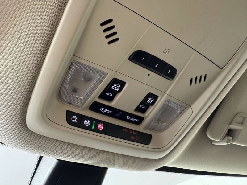 2020 Buick Enclave Essence