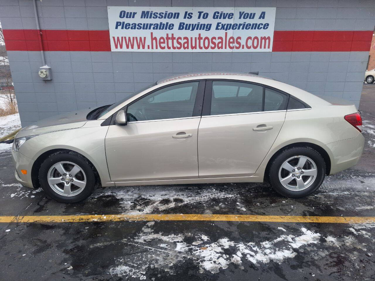 2014 Chevrolet Cruze 1LT's photo