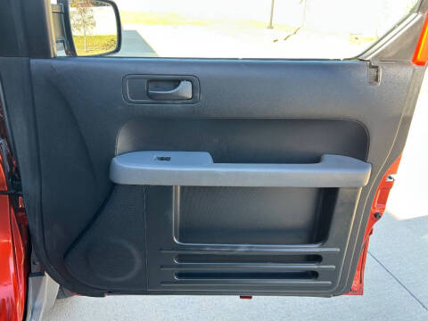 2004 Honda Element LX