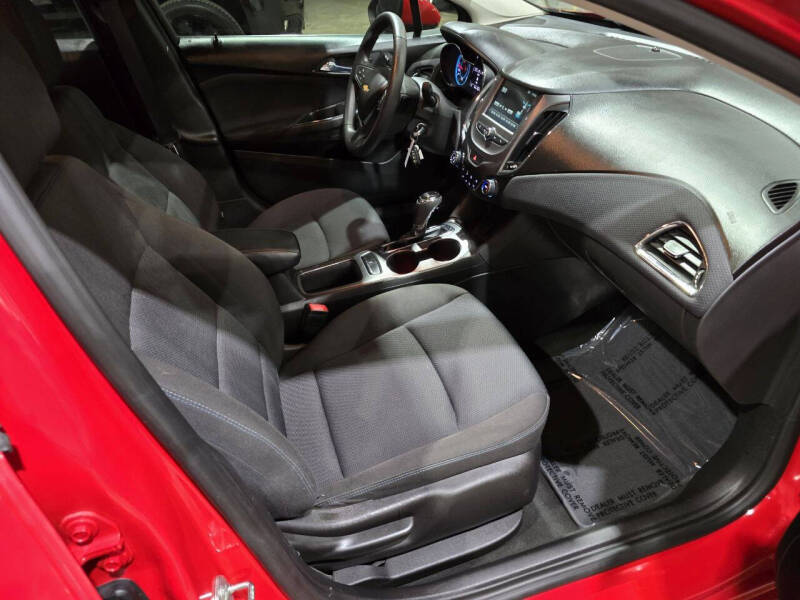 2016 Chevrolet Cruze LT Auto