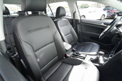 2019 Volkswagen e-Golf SEL Premium