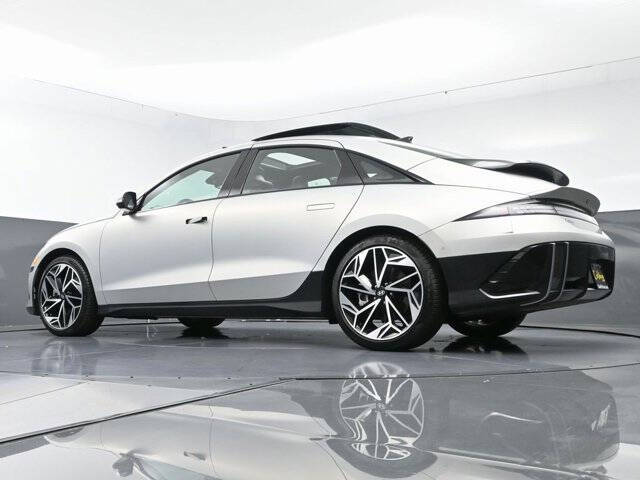 2023 Hyundai IONIQ 6 Limited