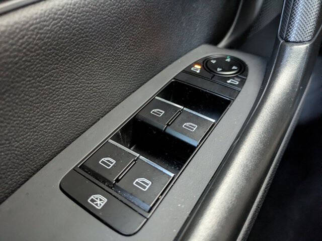 2023 Mazda CX-50 2.5 S Preferred Plus