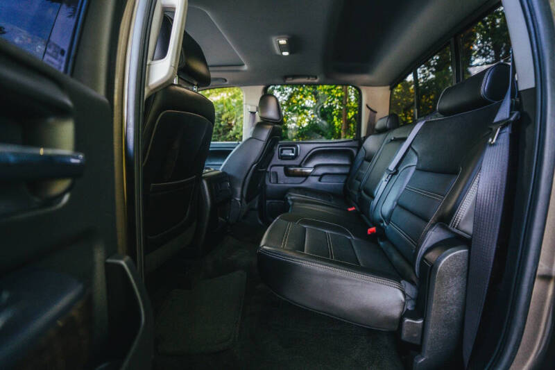 2015 GMC Sierra 2500HD Denali