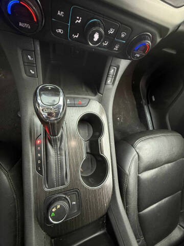 2017 GMC Acadia SLT-1