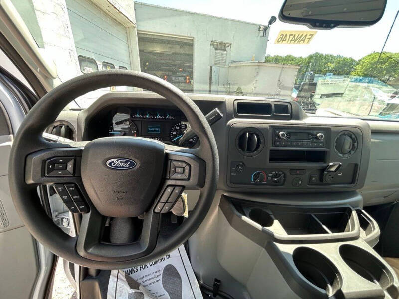 2027 Ford E-Series