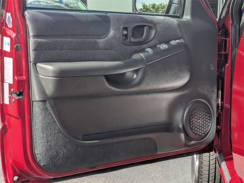 2000 Chevrolet Blazer LS