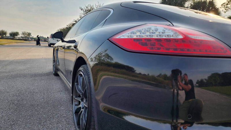 2012 Porsche Panamera Turbo