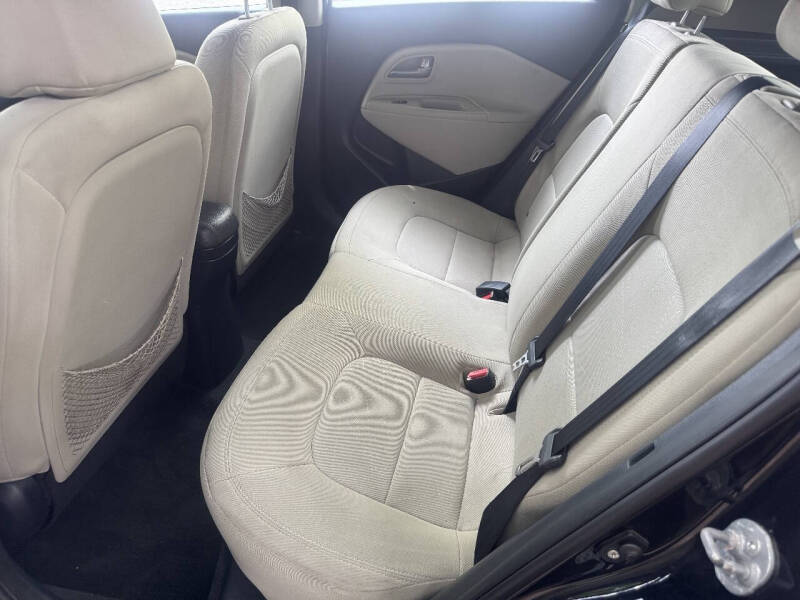 2013 Kia Rio 5-Door EX