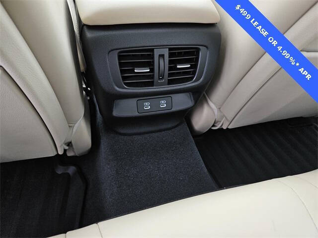 2025 Acura TLX w/Tech