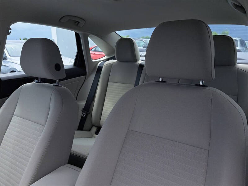 2025 Volkswagen Jetta S