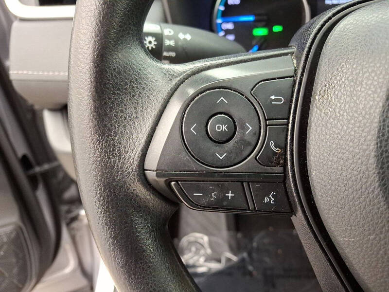 2022 Toyota RAV4 Hybrid XLE